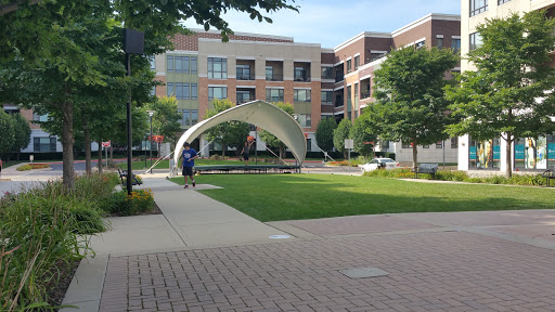 Shopping Mall «Burr Ridge Village Center», reviews and photos, 701 Burr Ridge Pkwy, Willowbrook, IL 60527, USA