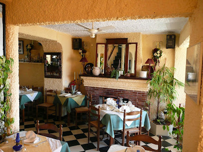 Restaurante La Escalera - C. Cta. del Tajo, 12, 29620 Torremolinos, Málaga, Spain
