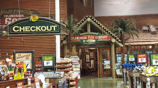 Sporting Goods Store «Bass Pro Shops», reviews and photos, 10040 Gulf Center Dr, Fort Myers, FL 33913, USA