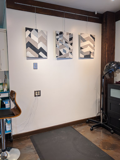 Beauty Salon «Hive Salon», reviews and photos, 156 Deweese St, Lexington, KY 40507, USA