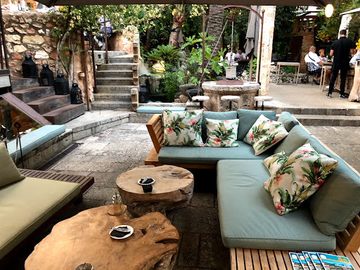 Información y opiniones sobre Bistro 19 by Livingdreams de Santa María Del Camino