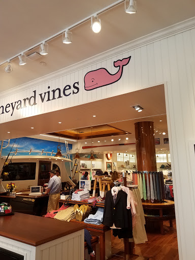 vineyard vines