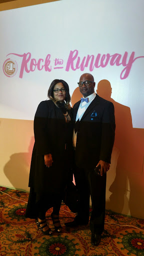 Hair Salon «4 Seasons Hair», reviews and photos, 2006 W Vandalia Rd, Greensboro, NC 27407, USA