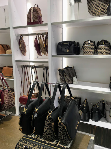 Fashion Accessories Store «Michael Kors», reviews and photos, 100 Citadel Dr #456, Commerce, CA 90040, USA