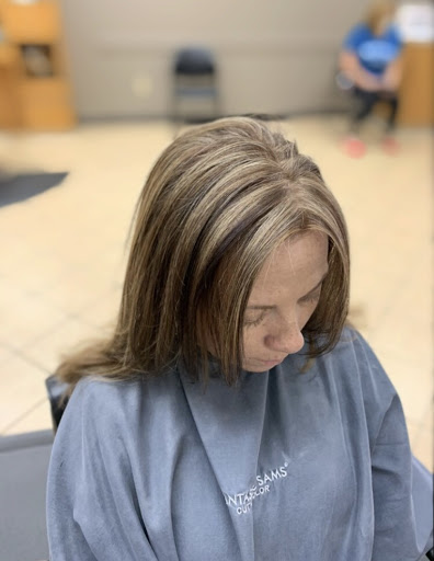 Hair Salon «Fantastic Sams Cut & Color», reviews and photos, 923 10th St, Floresville, TX 78114, USA