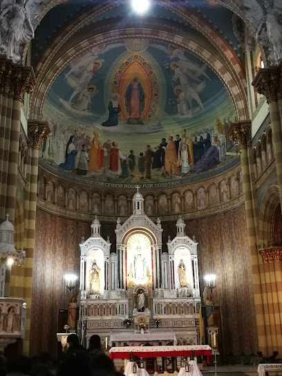 Santuario Nacional de la Medalla Milagrosa y San Agustín