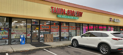 Grocery Store «Tampa Grocery», reviews and photos, 819 E Brandon Blvd, Brandon, FL 33511, USA