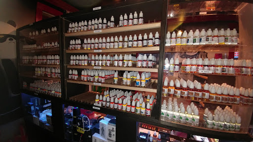 Tobacco Shop «The Boo-tique Smoke Shop & Vapor», reviews and photos, 676 N Main St, Wellington, OH 44090, USA