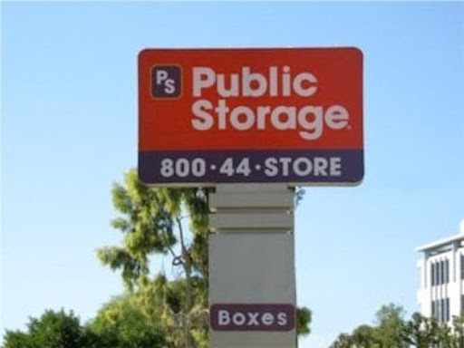 Self-Storage Facility «Public Storage», reviews and photos, 18440 Burbank Blvd, Tarzana, CA 91356, USA