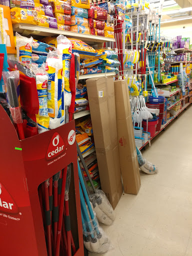 Dollar Store «FAMILY DOLLAR», reviews and photos, 2102 45th St, Galveston, TX 77551, USA