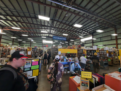 Used Book Store «Friends of the Library Book Sale», reviews and photos