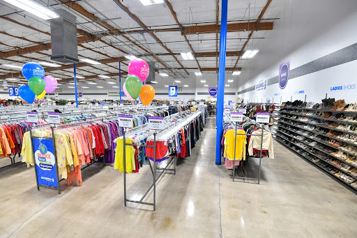 Thrift Store «Yuma Frontage Goodwill Retail Store & Donation Center», reviews and photos