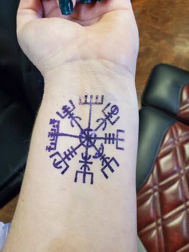 Tattoo Shop «Area 54 Tattoos», reviews and photos, 101 Crossings E # 6, Peachtree City, GA 30269, USA