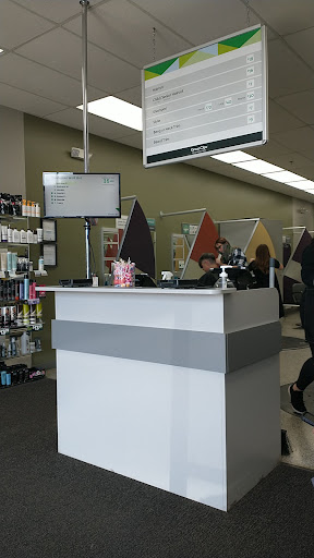 Hair Salon «Great Clips», reviews and photos, 565-B Village Green Dr, Gallatin, TN 37066, USA