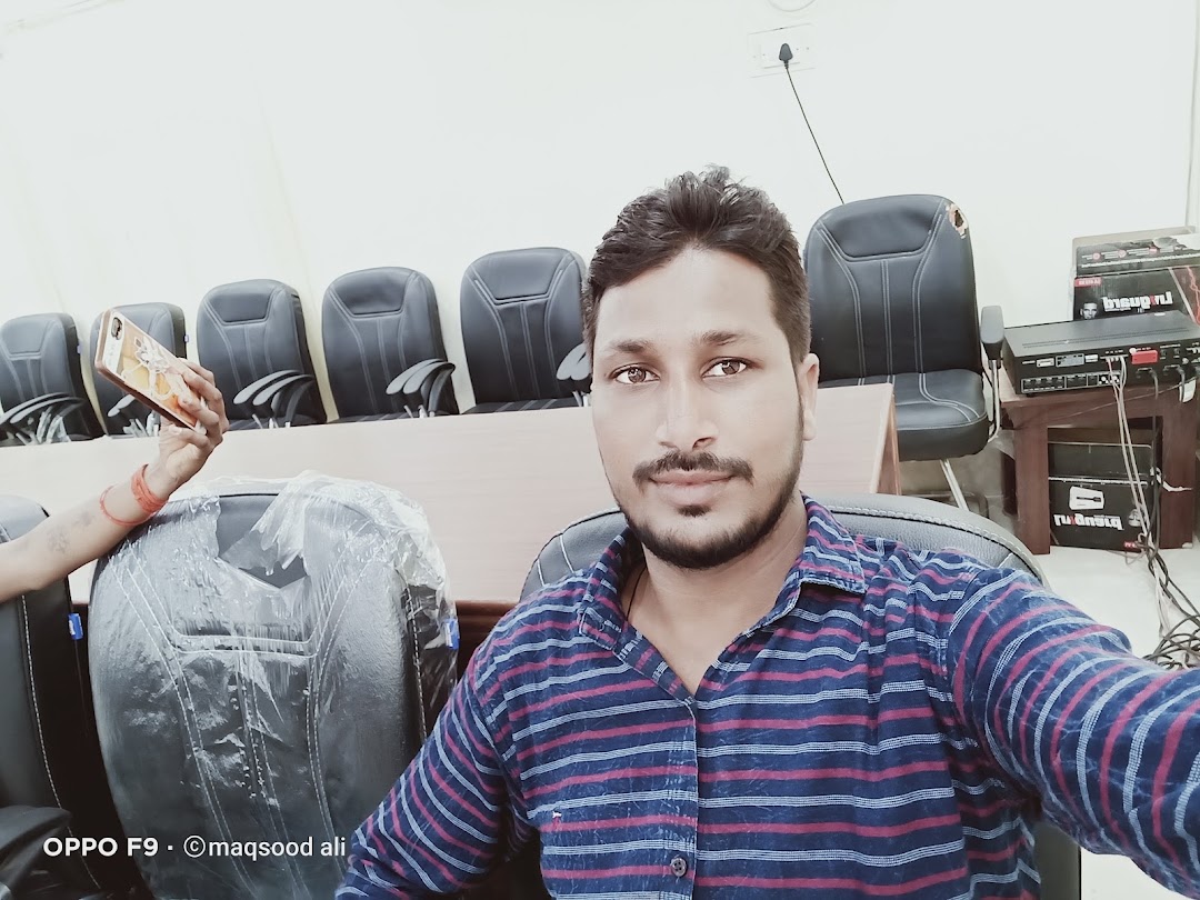 मक़सूद अली चिकन बिरयानी एंड अंडा कार्नर