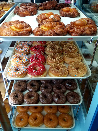 Donut Shop «Heavenly Donuts», reviews and photos, 1915 N Lombard St, Portland, OR 97217, USA