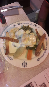Produits de la mer du Bar-restaurant à huîtres LA BRASSERIE DU PORT à Bormes-les-Mimosas - n°10