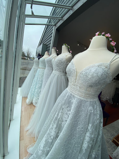 Bridal Shop «Weddings With Joy Bridal Salon», reviews and photos, 3003 Pacific Ave SE, Olympia, WA 98501, USA