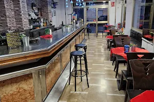 Cafeteria bar Alma image