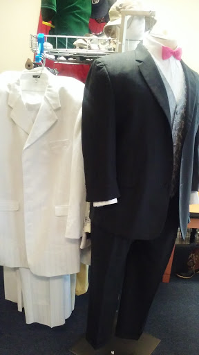 Thrift Store «Affordable & Nice Thrift Store», reviews and photos, 109 Junction Dr, Ashland, VA 23005, USA