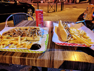 Photo n°2 de Le Maestro cheese naan à Angoulême ()