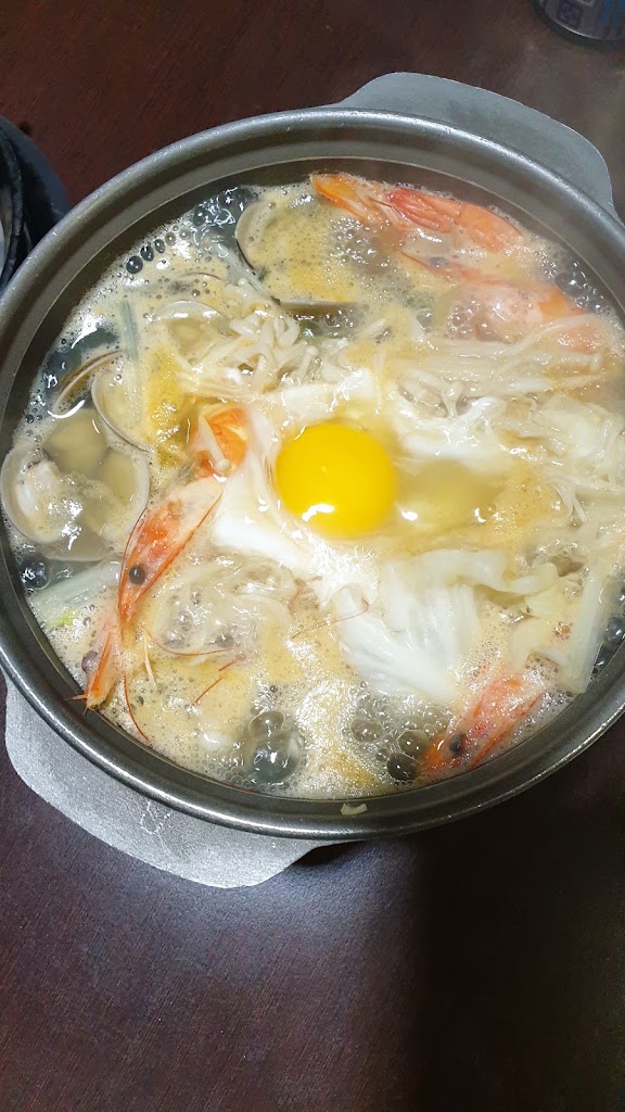 宜蘭三媽臭臭鍋東港店 的照片