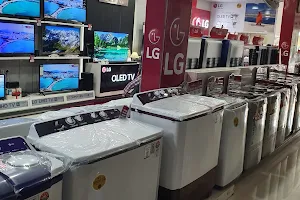 LG Best Shop-MADAN LAL AND SONS image