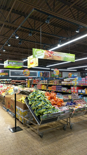 Supermarket «ALDI», reviews and photos, 4833 Oakton St, Skokie, IL 60077, USA