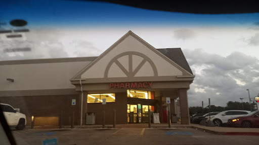 Walgreens, 507 S Carrier Pkwy, Grand Prairie, TX 75051, USA, 