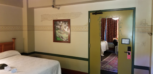 Hotel «McMenamins Edgefield», reviews and photos, 2126 SW Halsey St, Troutdale, OR 97060, USA