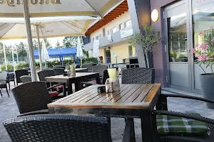 G'nuss Restaurant-Café image