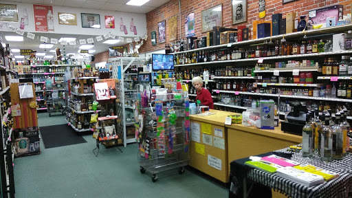 Liquor Store «Downtown Salem Liquors», reviews and photos, 263 Commercial St SE, Salem, OR 97301, USA