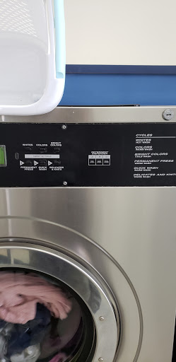 Laundromat «P L Coinop Laundry», reviews and photos, 6100 Mack Rd # 800, Sacramento, CA 95823, USA