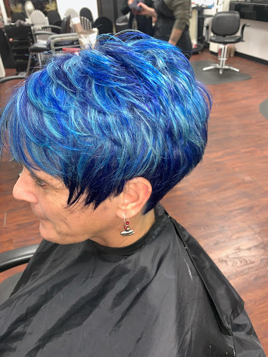 Hair Salon «Cut N Dunn Hair Salon», reviews and photos, 5658 N Springboro Pike, West Carrollton, OH 45449, USA