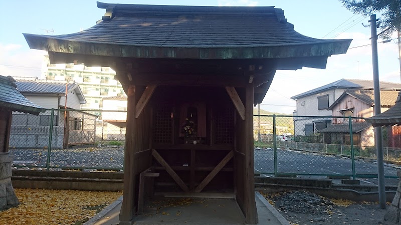 馬場町厳島神社