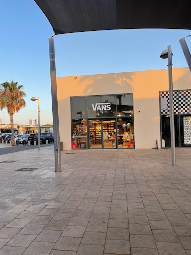 VANS Store Tel Aviv - Old Port