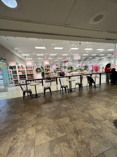 Department Store «Target», reviews and photos, 4053 Factoria Square Mall SE, Bellevue, WA 98006, USA