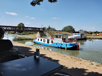 Extérieur du Restaurant Auberge du Pont Canal à Briare - n°10