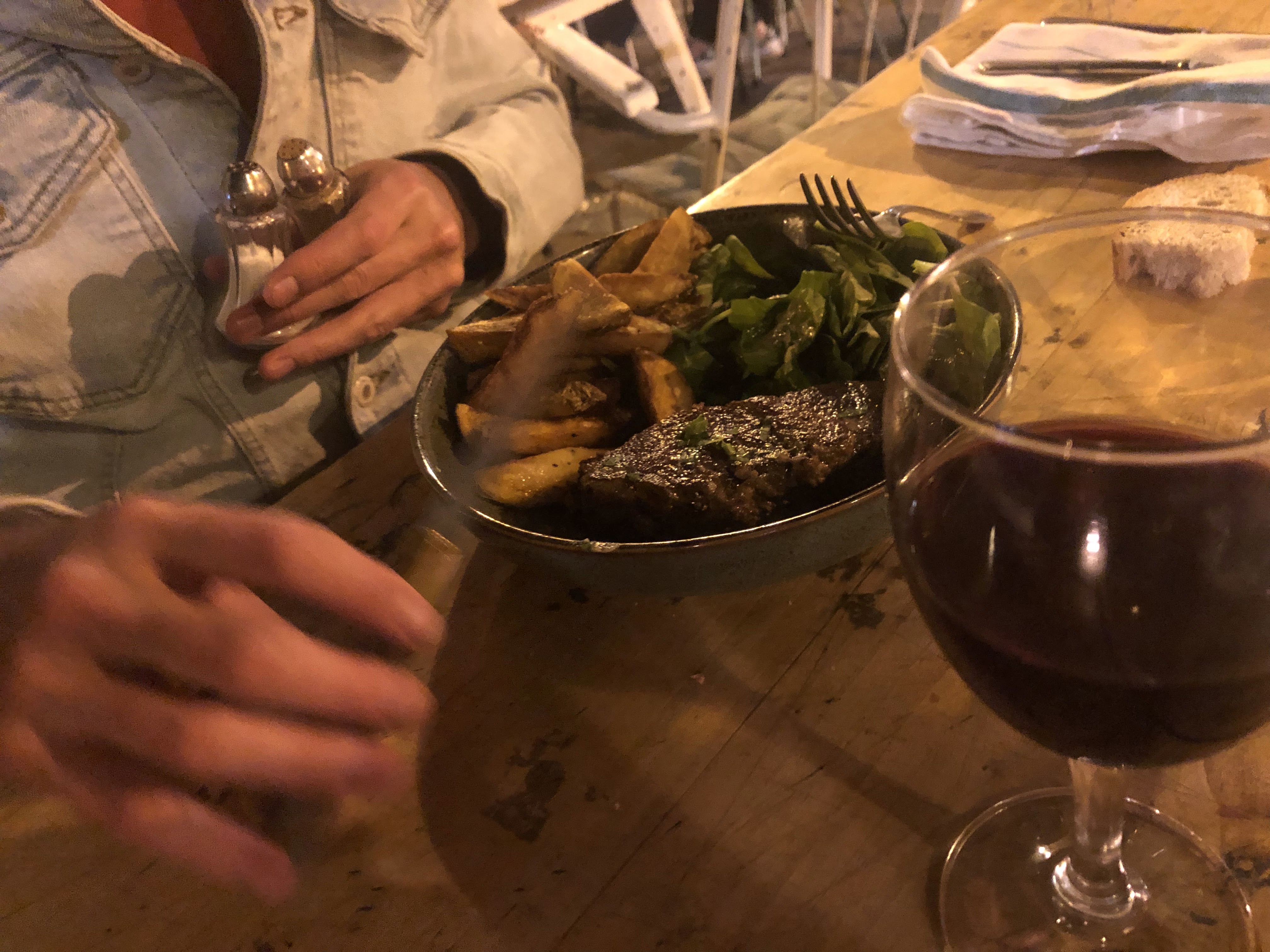 Photo n° 2 de l'avis de Johan.e fait le 05/06/2019 à 08:06