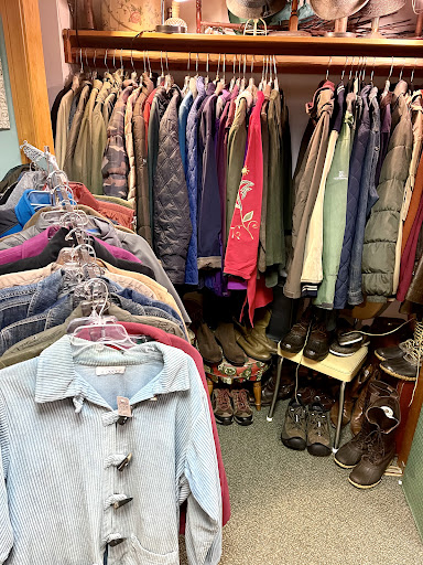 Boutique «Everchanging Seasons Consignment Boutique», reviews and photos, 710 Forest Ave, Portland, ME 04103, USA