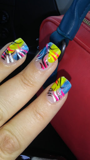 Shopping Mall «Great Western Shopping Center», reviews and photos, 240 N Wilson Rd, Columbus, OH 43204, USA