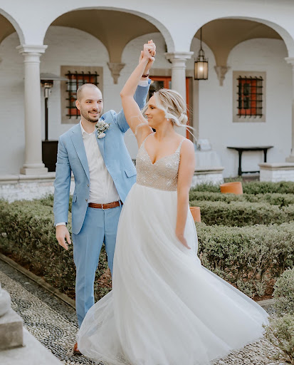 Bridal Shop «White Dress Bridal Boutique», reviews and photos, 237 E Pittsburgh Ave, Milwaukee, WI 53204, USA