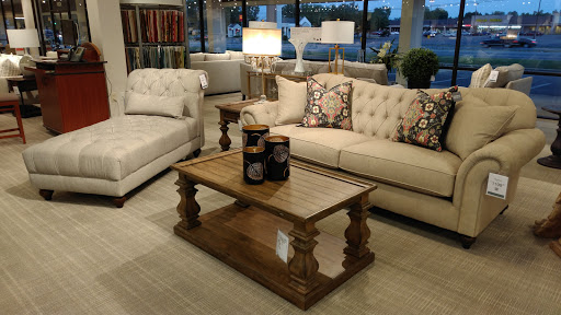 Furniture Store «Havertys Furniture», reviews and photos, 6201 Atlanta Hwy, Montgomery, AL 36117, USA