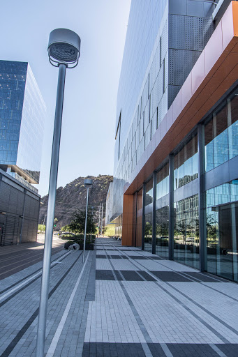 Business Center «State Farm Operations Bldg #2», reviews and photos