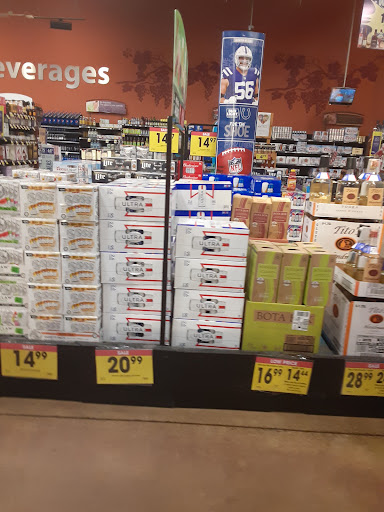 Grocery Store «Kroger», reviews and photos, 120 S Memorial Dr, New Castle, IN 47362, USA