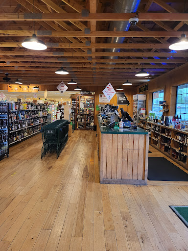 Liquor Store «Macadoodles- South Springfield», reviews and photos, 1455 E Independence St, Springfield, MO 65804, USA