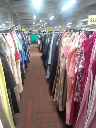 Fabric Store «Jomar Textiles Inc», reviews and photos, 22 Jackson St, Philadelphia, PA 19148, USA