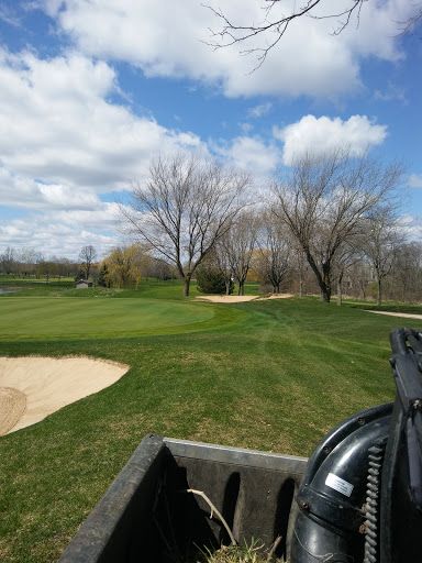 Country Club «North Shore Country Club», reviews and photos, 3100 W Country Club Dr, Mequon, WI 53092, USA