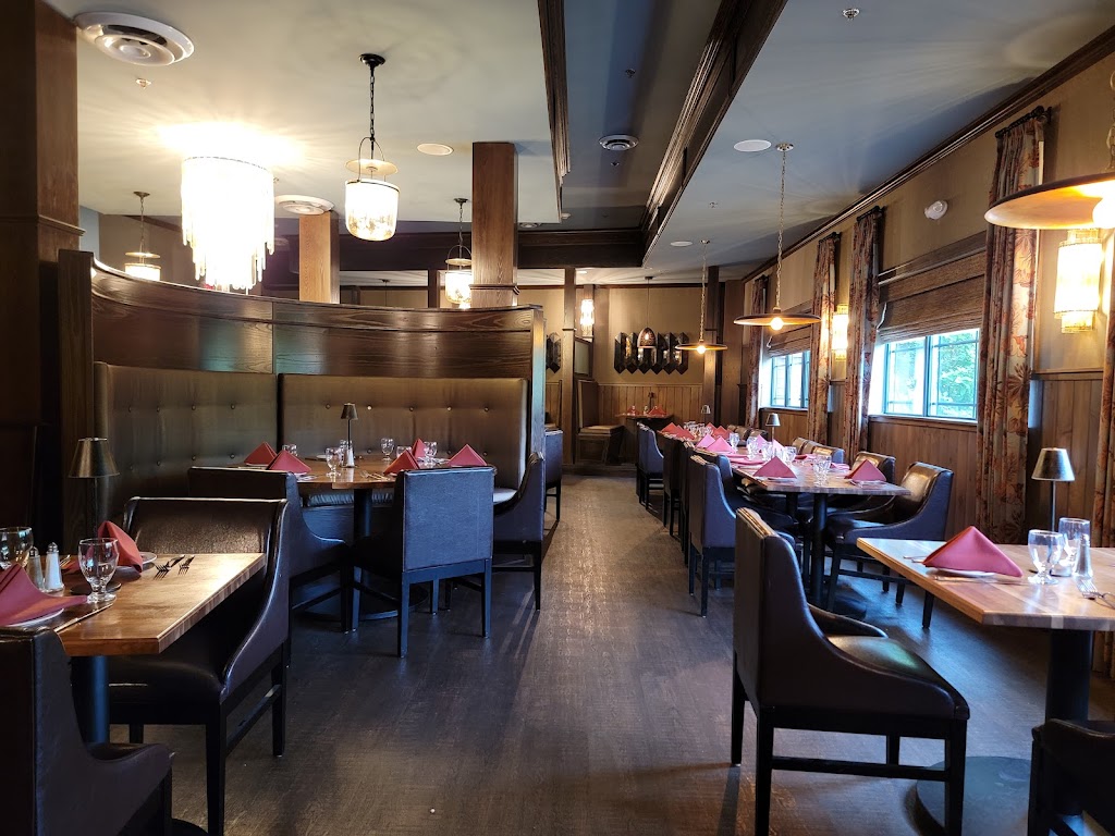 Carvers Steakhouse 13045