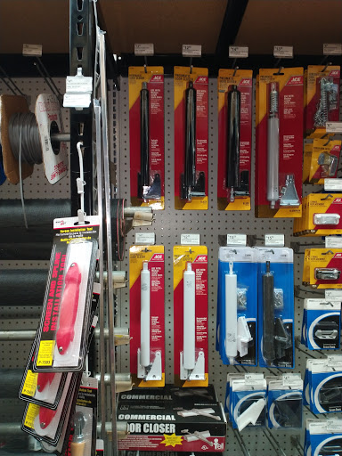 Hardware Store «Temple Terrace Ace Hardware», reviews and photos, 13108 N 56th St, Temple Terrace, FL 33617, USA